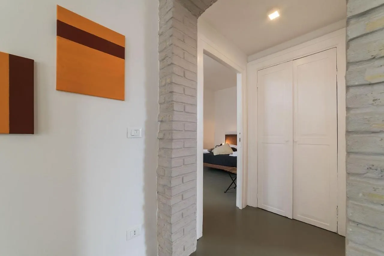 Iflat Esquilino Industrial Loft Apartment Rome
